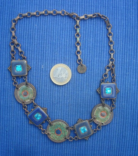 B36 joli collier métal - métal, bruni