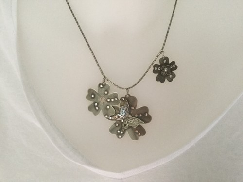 Collier gas trêfle papillon - collier,