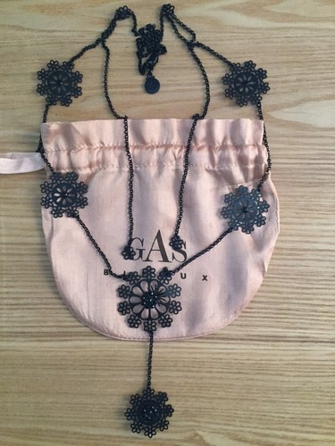 Gas sautoir fleurs flocons - fleurs,